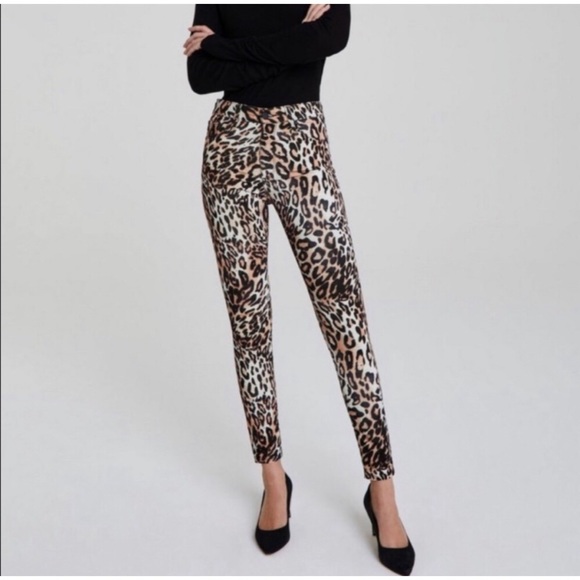 NEW AG Farrah Ankle Skinny Jeans Bold Leopard 25 - Picture 2 of 7